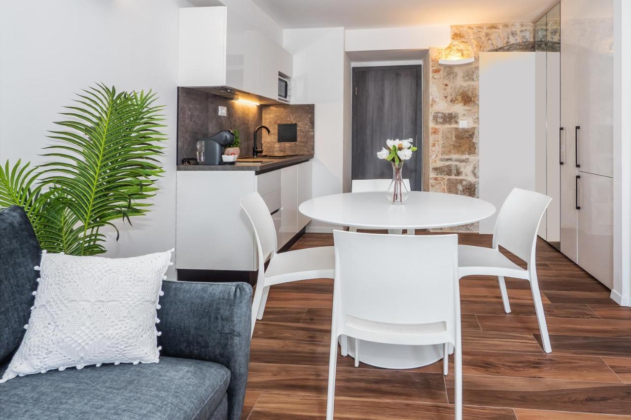 Lucio Suites Сплит Экстерьер фото
